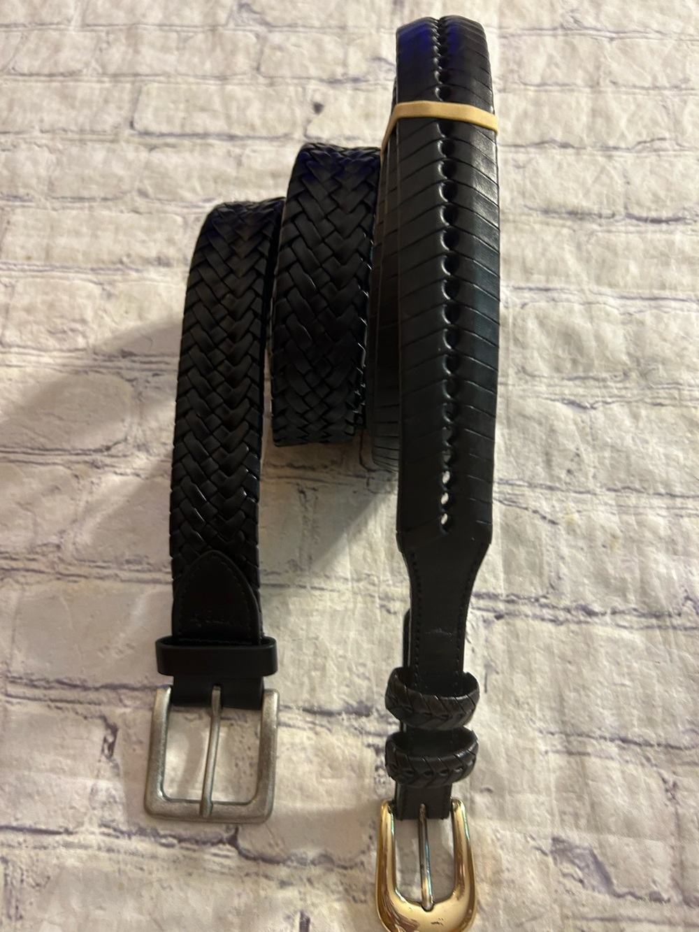 WRANGLER BONDED LEATHER BLACK WOVEN BELT 46-48 & BLACK WOVEN CUTOUTS BELT 48